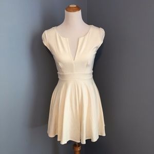 Lulus white dress